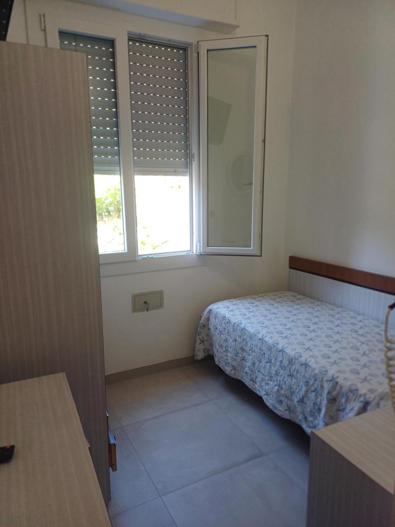 Flora Hotel 3*